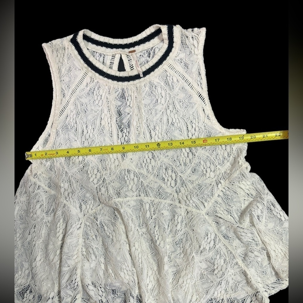 FREE PEOPLE Maisie Stretch Ivory Lace All Star
Fit & Flare Top Large - Picture 4 of 10